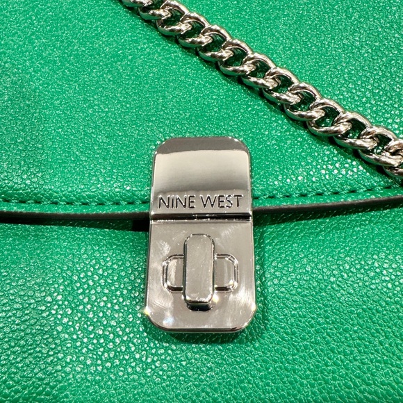 Nine West Green Minka Silver Chain Silver Logo Crossbody Bag and Handbag NWT - Picture 7 of 10
